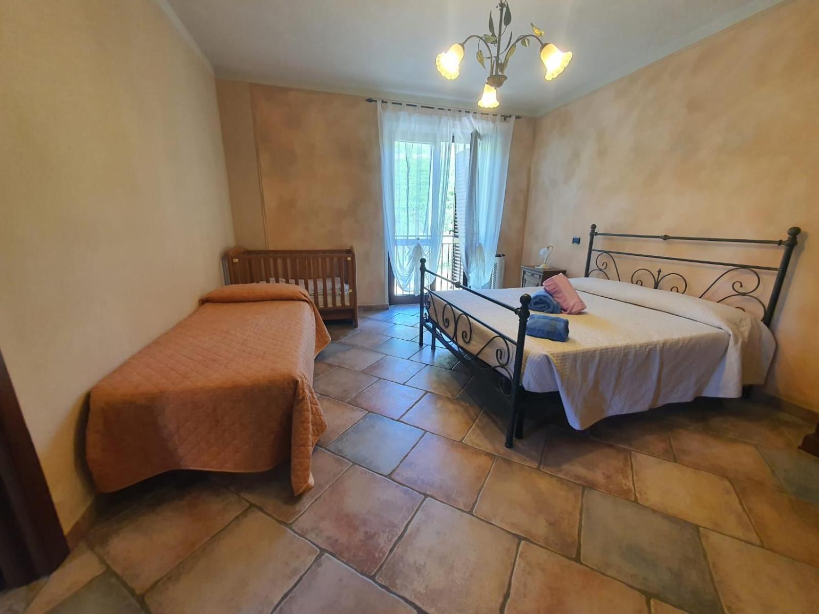 Agriturismo Cascina L'Arche Santo Stefano Belbo Exteriör bild