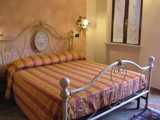 Agriturismo Cascina L'Arche Santo Stefano Belbo Rum bild
